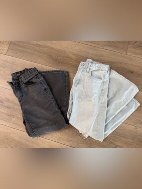 Old Navy Girls Black and Light Blue Jeans - Pair